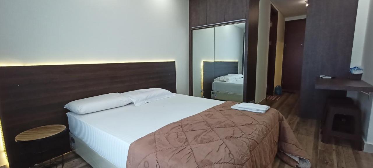 Sleeprest @ Pollux Habibie Apartment Batam Екстериор снимка